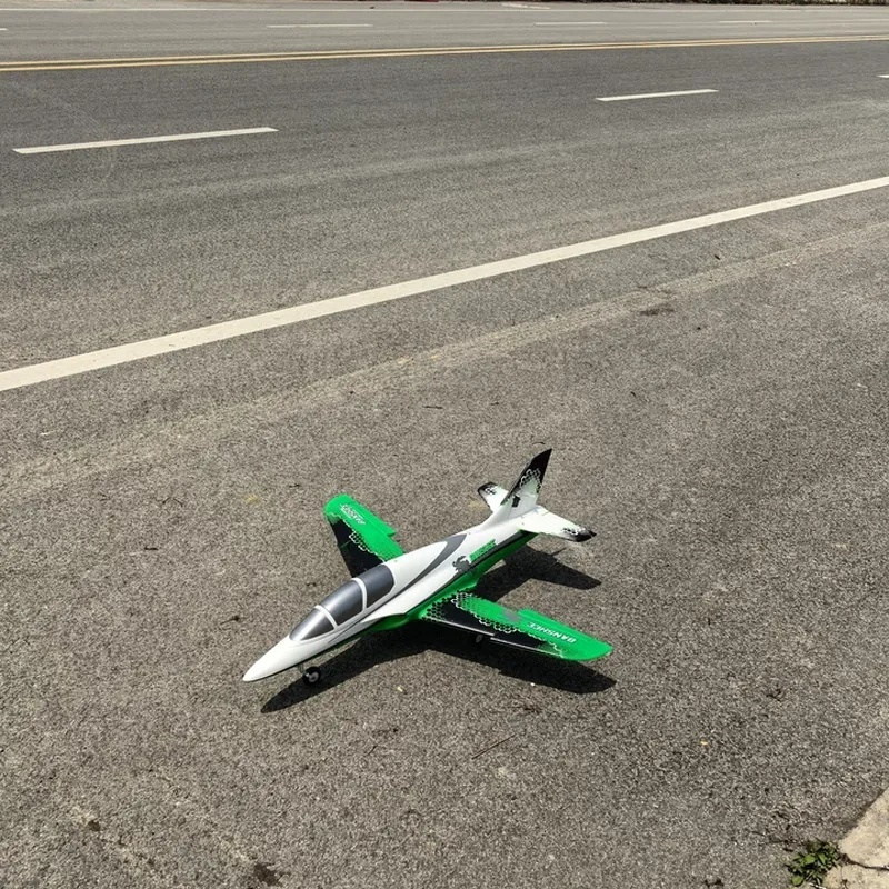 Wing Wing Banshee RC Airplane  - огляд і ціна Outdoor Sport Hobbies